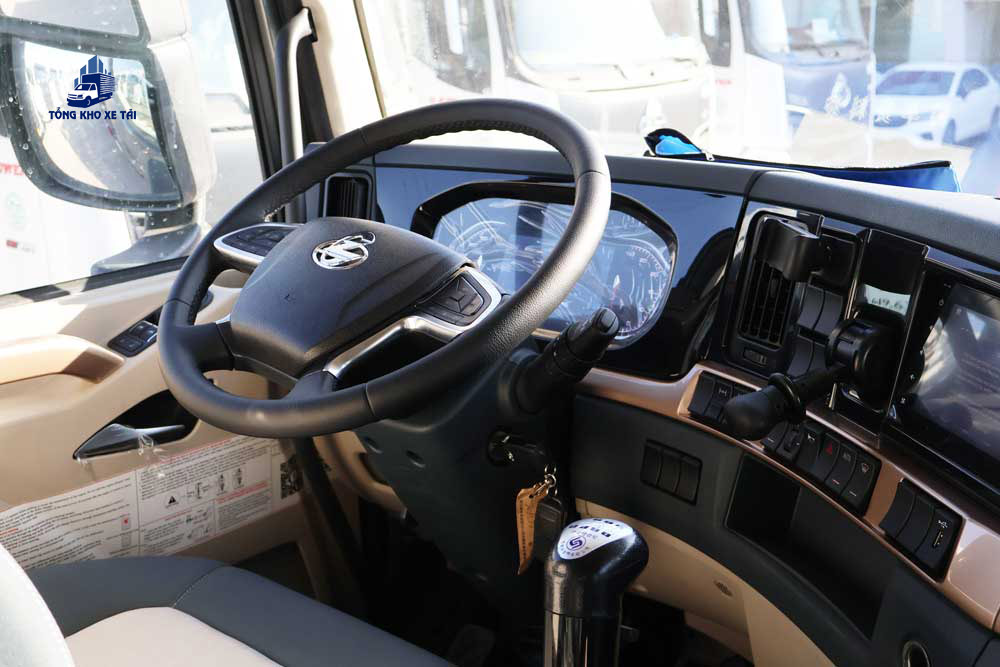 Xe Ben 4 Chân ChengLong H7 390HP Thùng U 15 Khối (Cầu Dầu)